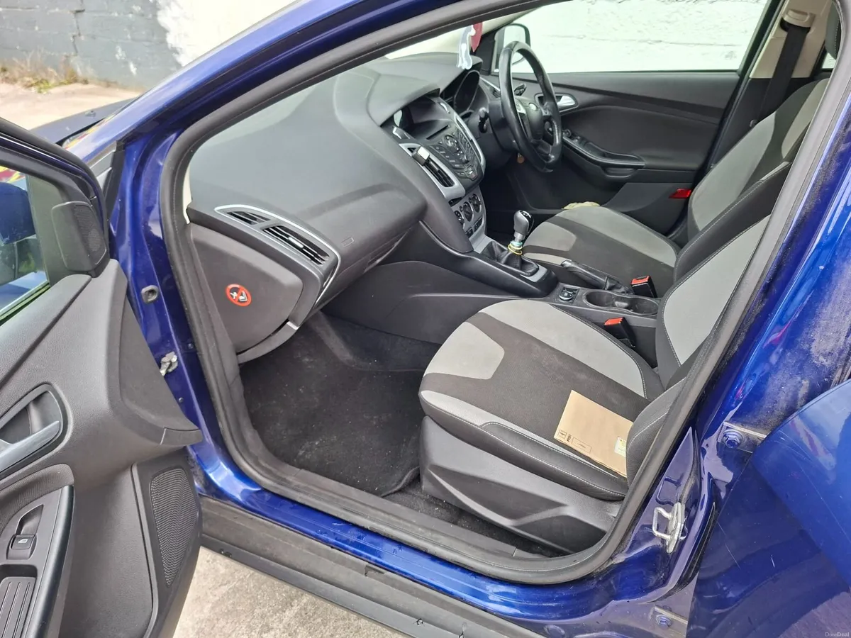 Ford Focus 2014 - Image 5