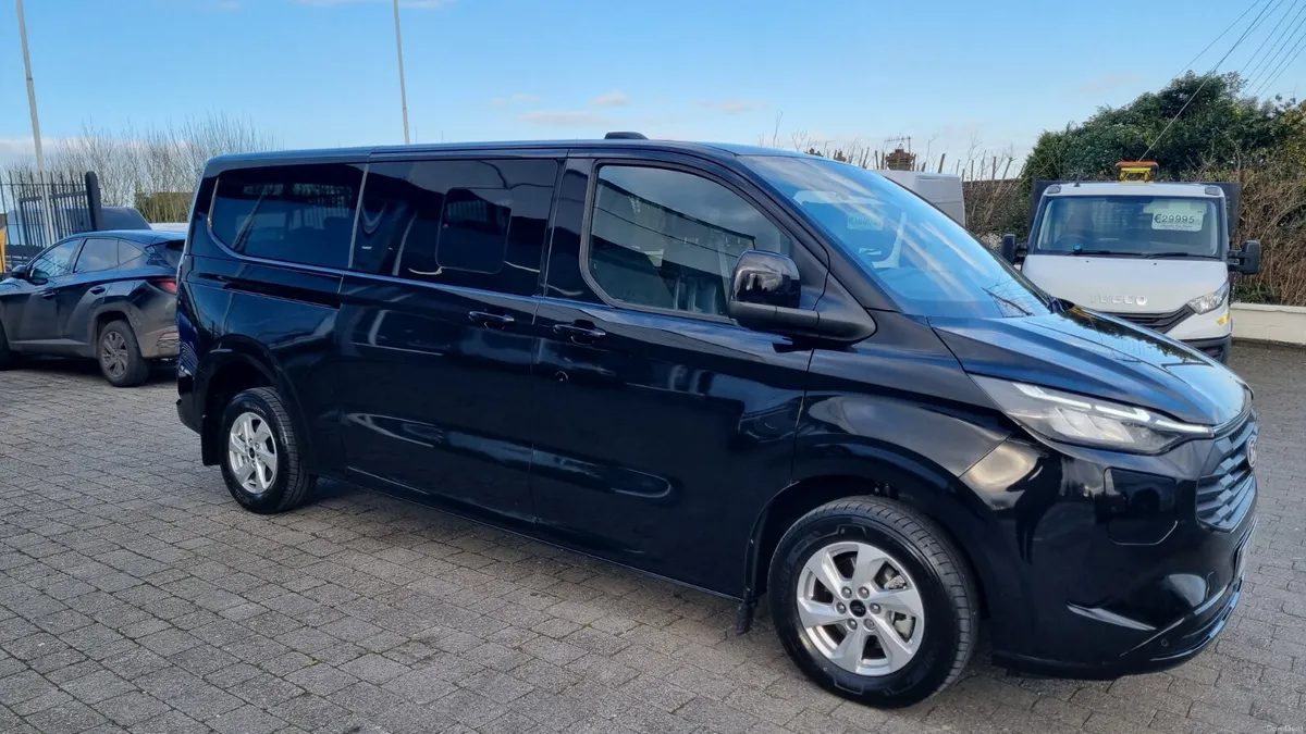 252 TOURNEO LWB NEW SHAPE PETROL HYBRID 9 SEATS - Image 4