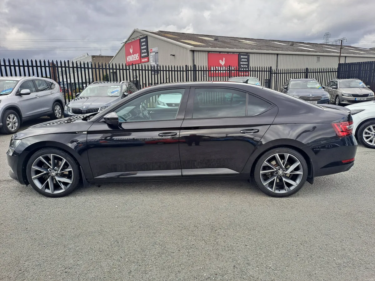 Skoda Superb SPORTLINE 2.0 TDI 150HP DSG 4DR AUTO - Image 5