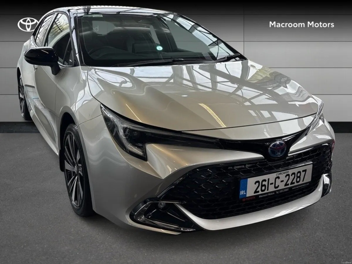 Toyota Corolla Corolla HB Lunasport (DEMO) - Image 3