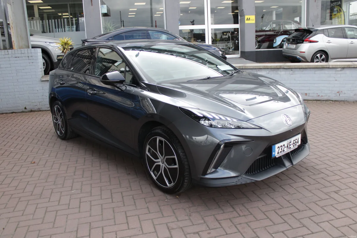 2023 MG MG4 LR EXCLUSIVE - Image 1