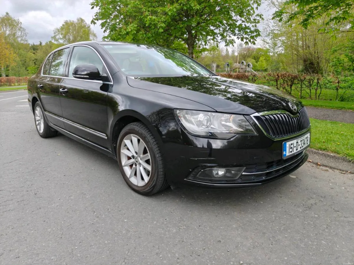 2015 Skoda Superb Automatic - Image 1