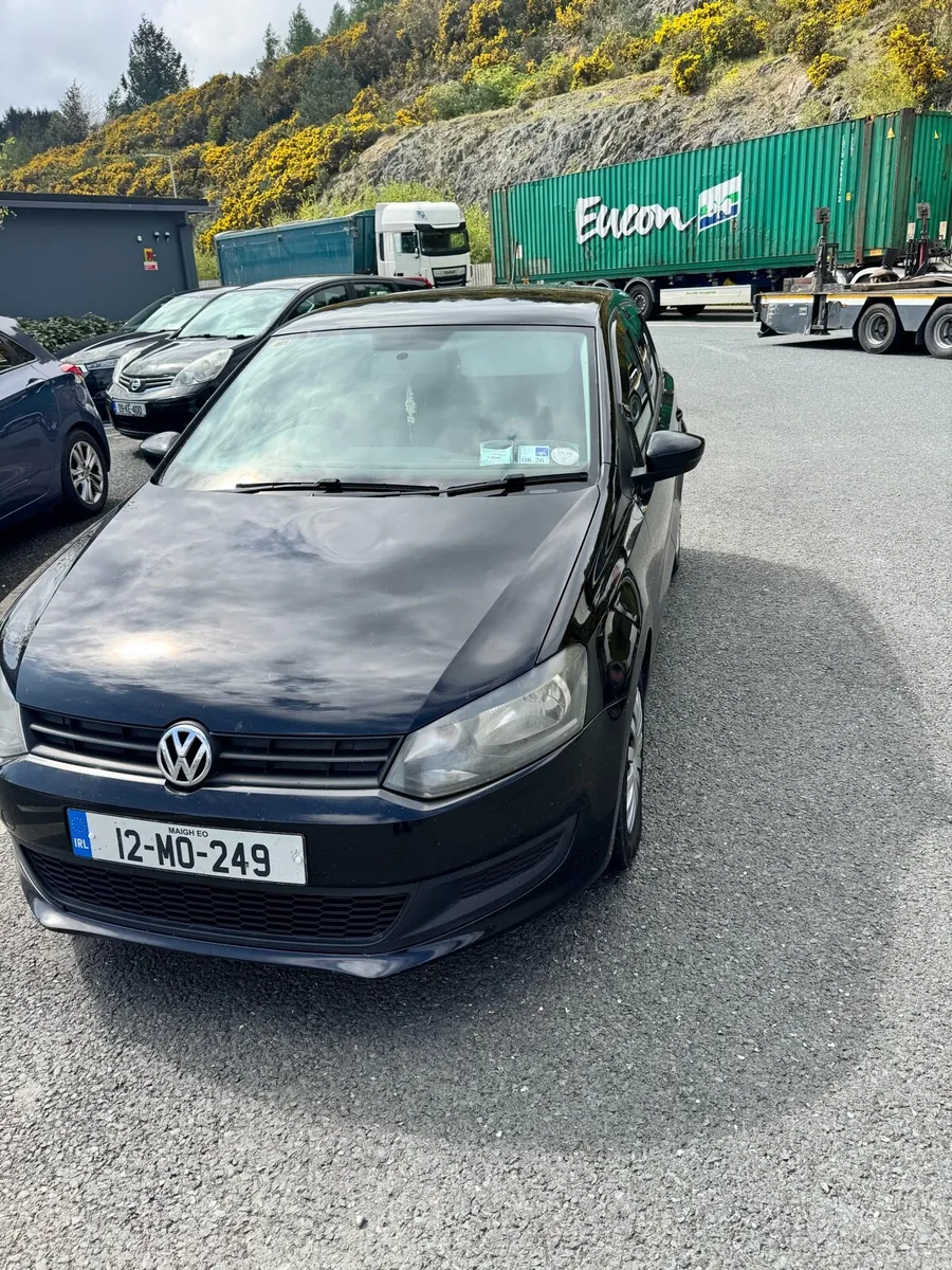 volkswagen polo - Image 2