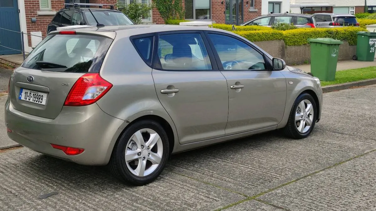 Kia ceed for sale NCT and taxed - Image 3