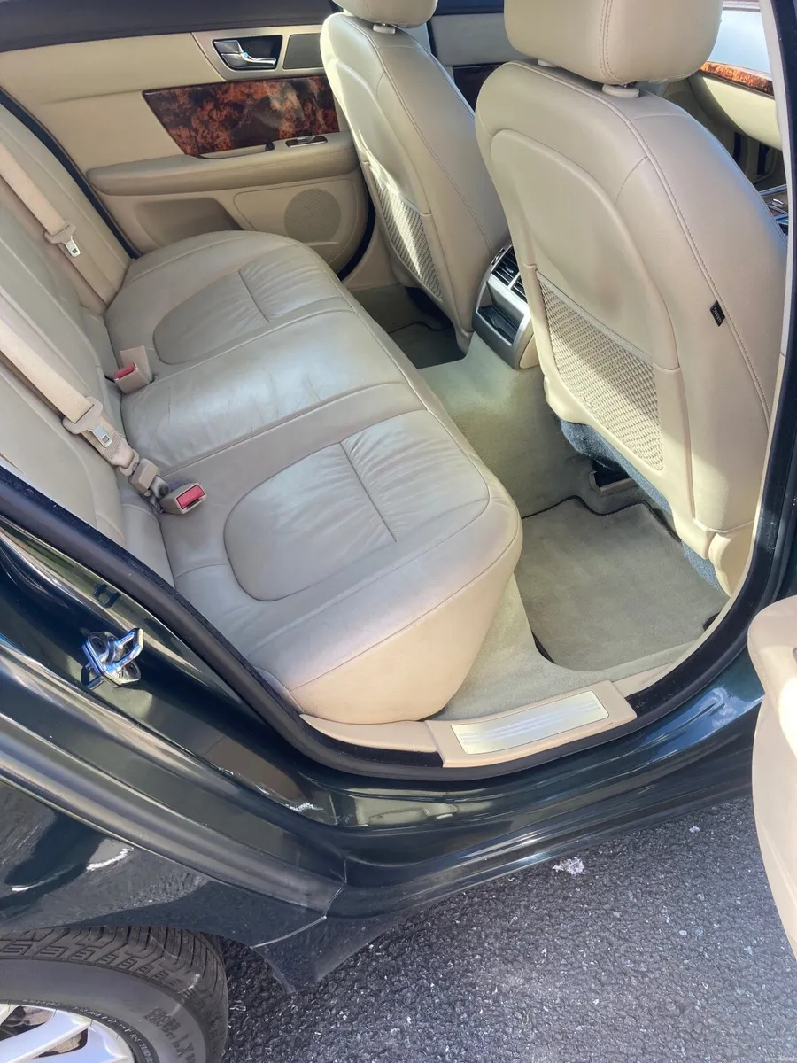 Jaguar XF 2008. 2.7D Luxury - Image 4