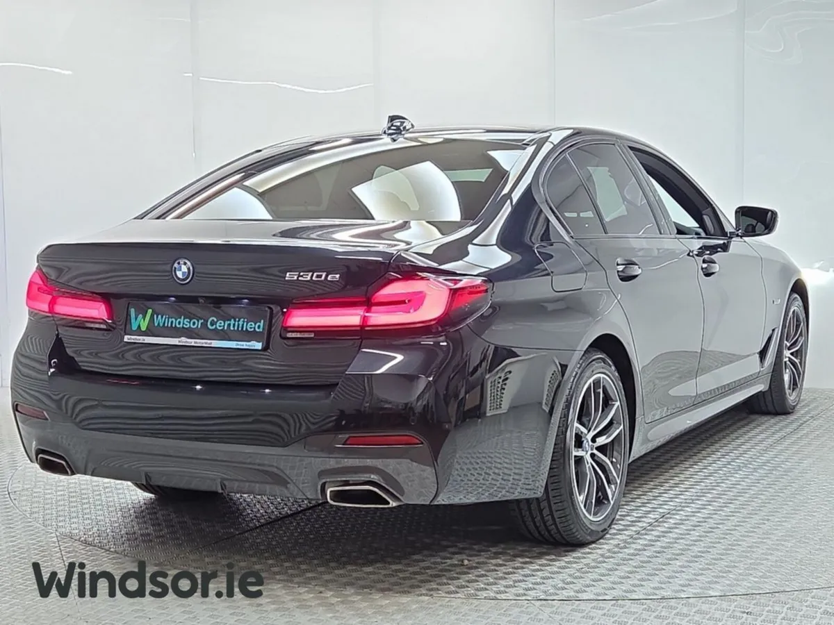 BMW 5-Series 530E M Sport 292BHP *SUN ROOF/HARMAN& - Image 3