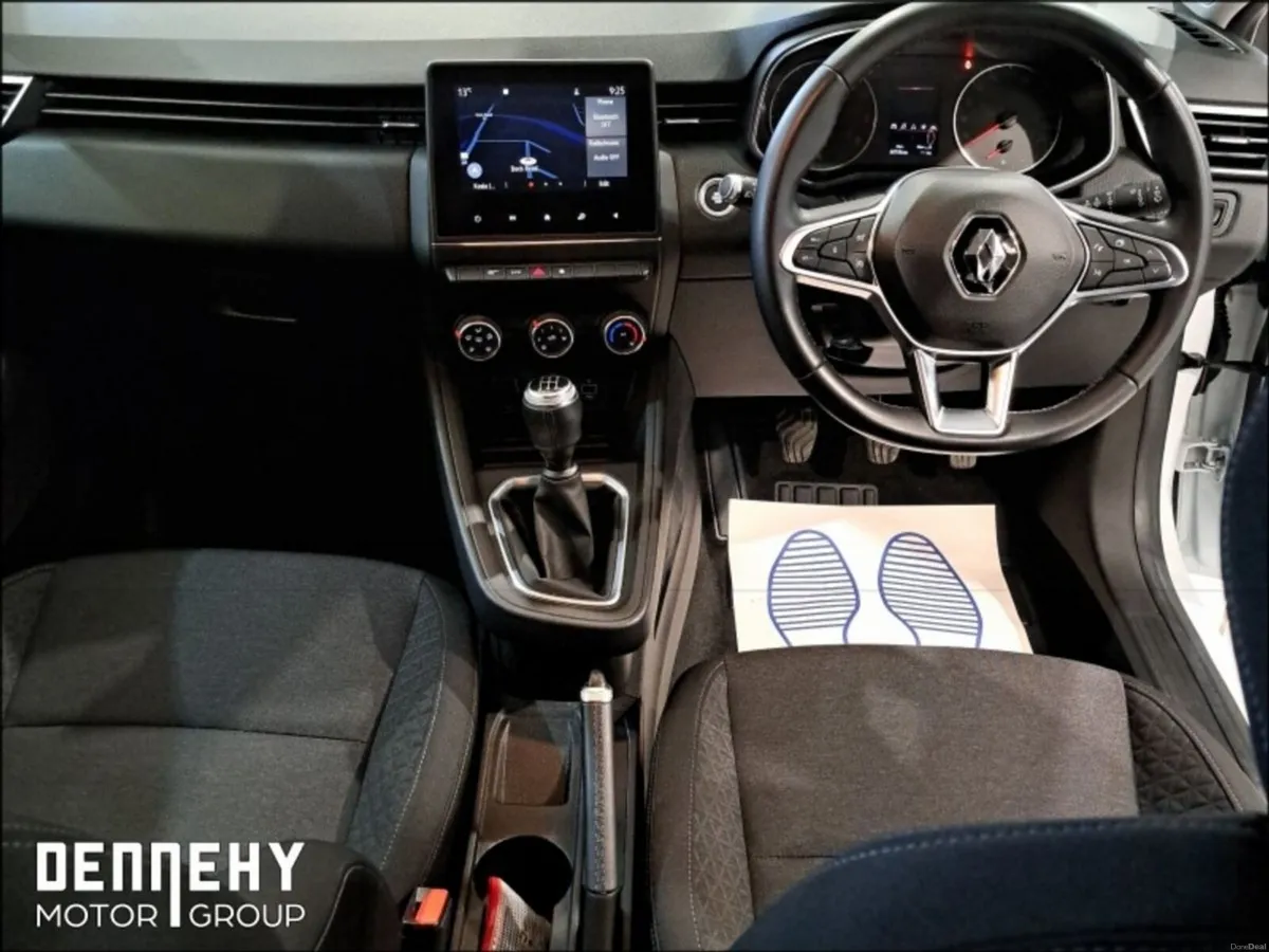 Renault Clio VIP EVENT this FRIDAY AND SAT 24/25th - Image 3