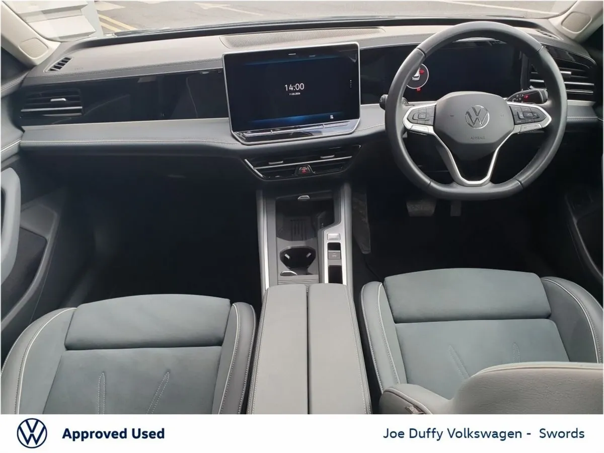 Volkswagen Passat Passat Life Phev S-A  Life  TSi - Image 3