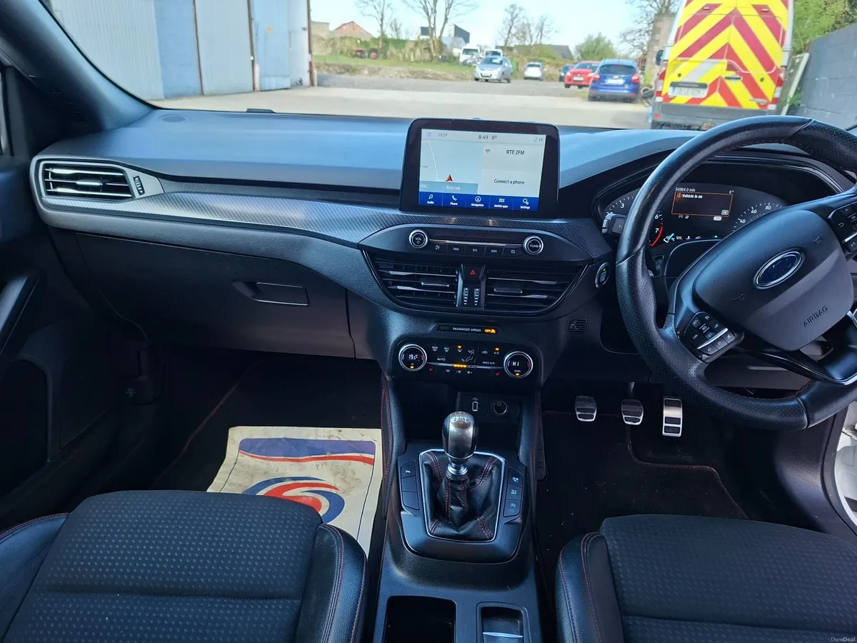 Ford Focus 2019 - Image 6