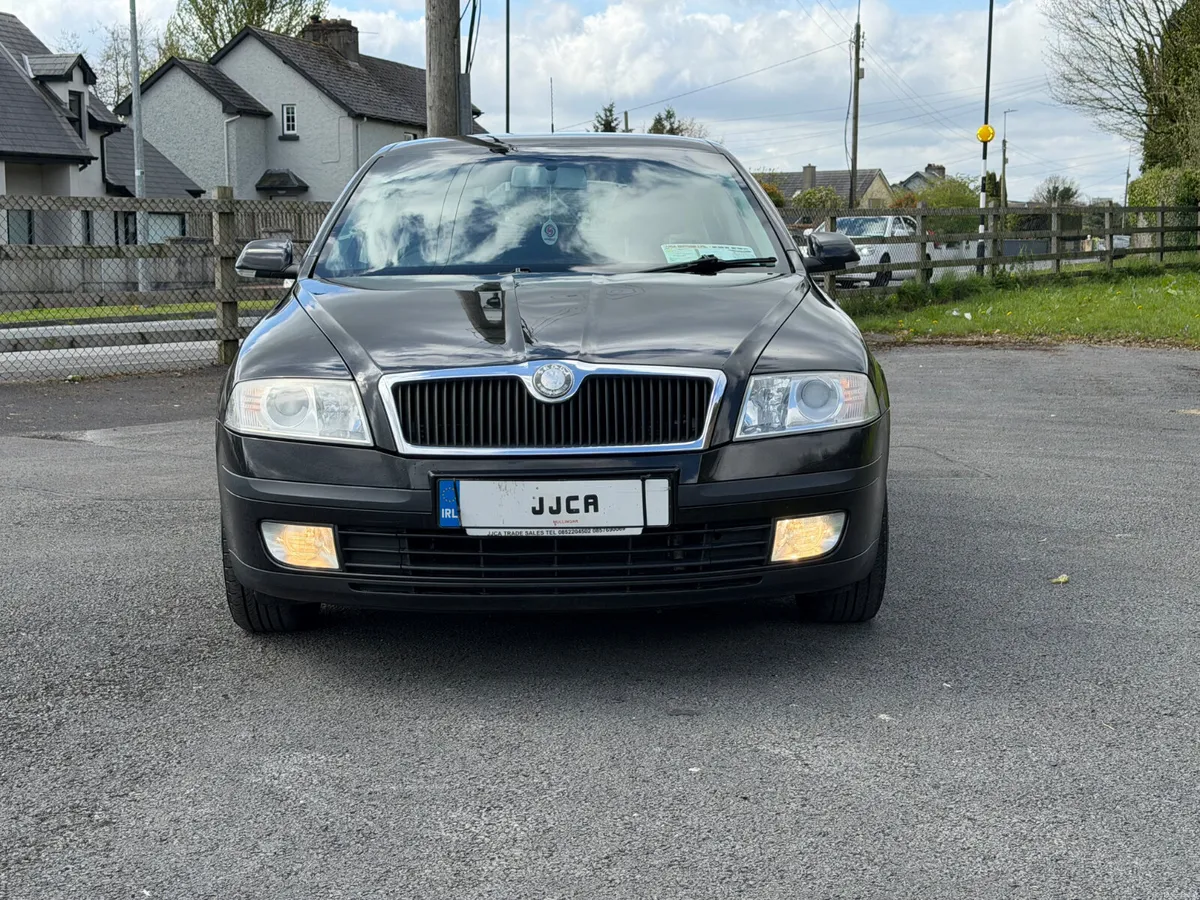 ABSOLUTELY STUNNING 2008 1.9 TDI SKODA OCTAVIA - Image 2