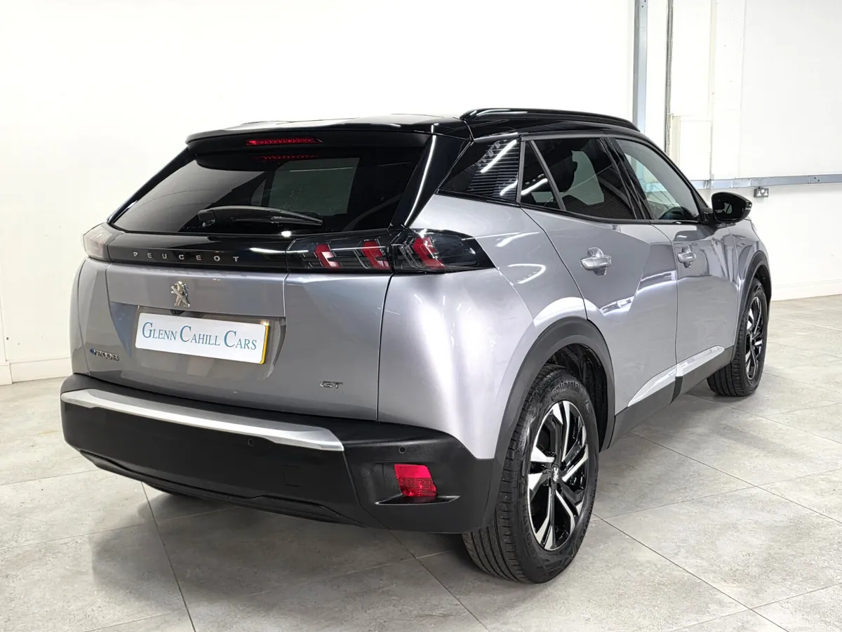 2023 Peugeot e2008 GT 50 kWh - Image 3