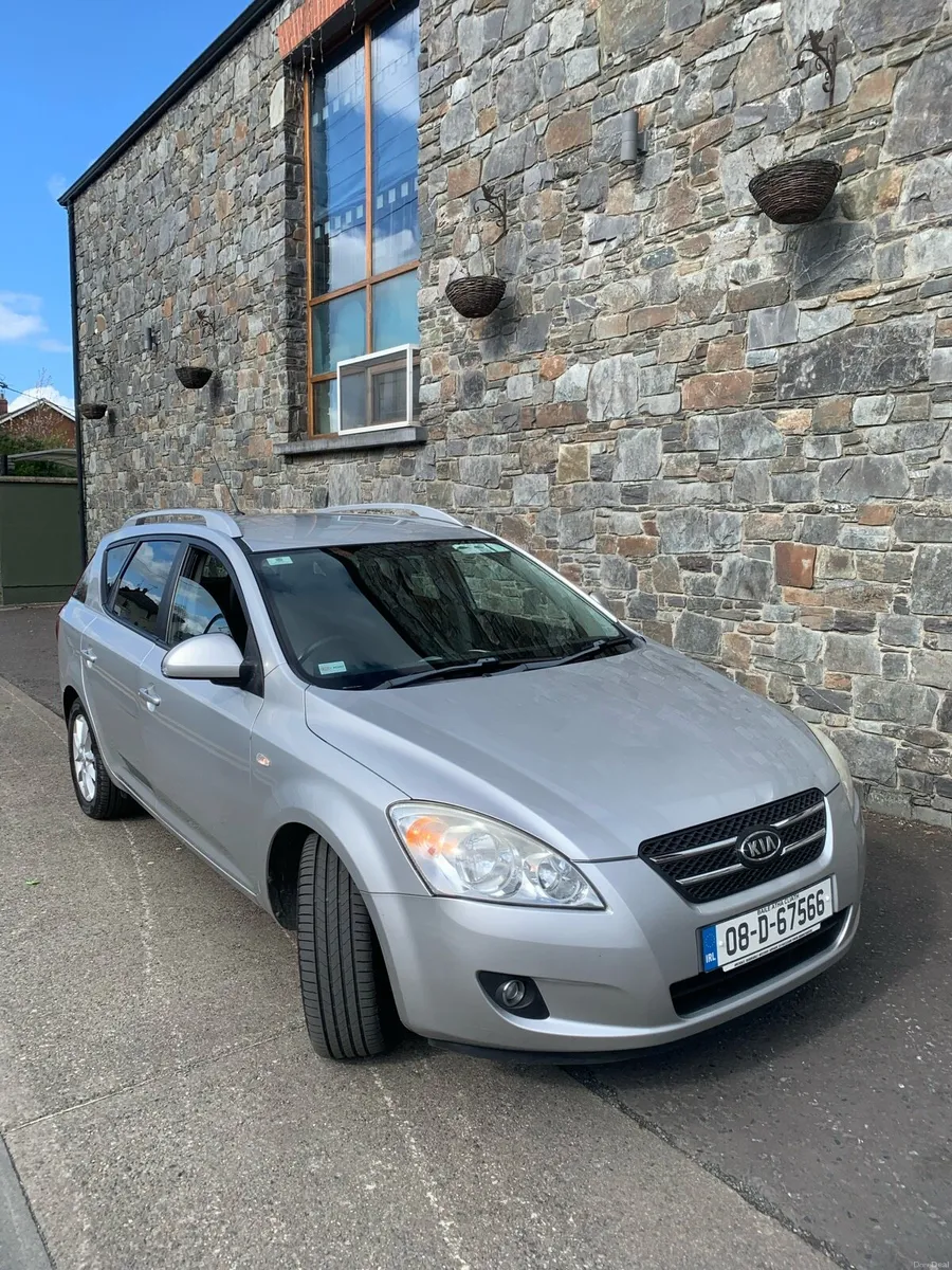 Kia Ceed 2008 CRDI 1.6 Diesel - Image 1