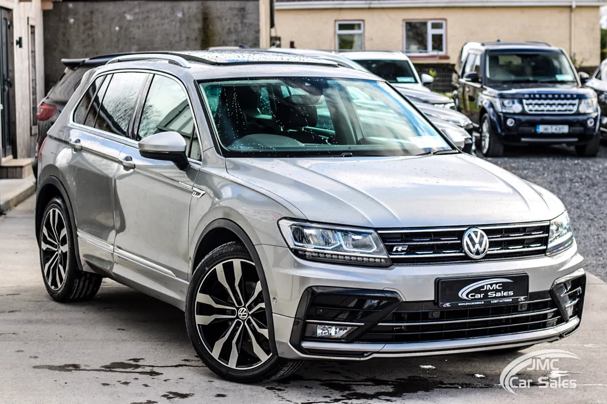 2018 VOLKSWAGEN TIGUAN R-LINE PAN ROOF - Image 4