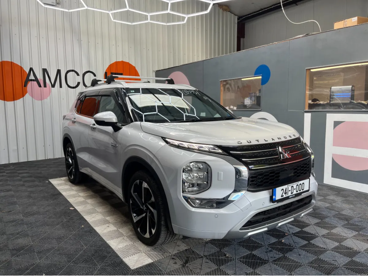 Mitsubishi Outlander 2024 MITSUBISHI OUTLANDER P 4 - Image 1