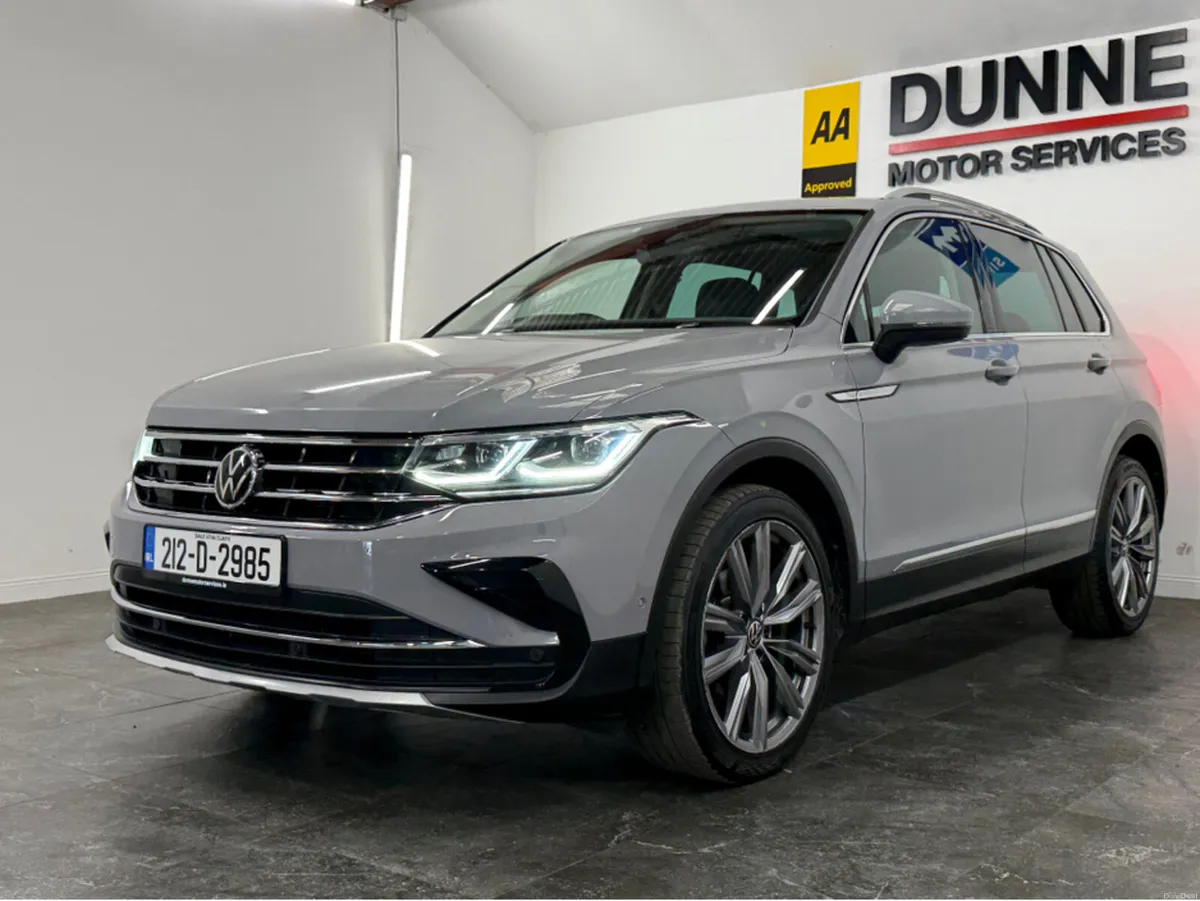 Volkswagen Tiguan **ELEGANCE MODEL**FULL LEATHER** - Image 2
