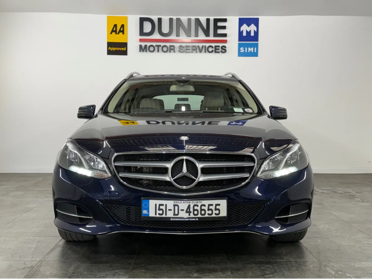 Mercedes-Benz E-Class **E220 BLUETEC **CRUISE CONT - Image 3