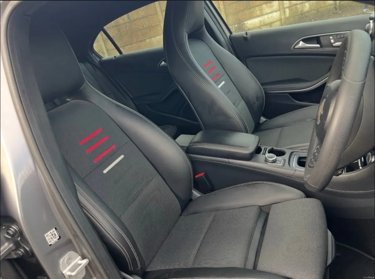 Mercedes-Benz A180 Auto Petrol - Image 3