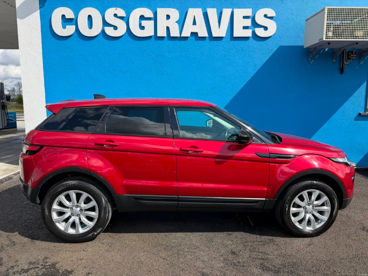 Land Rover Range Rover Evoque ED4 SE Tech 2WD 150B - Image 2