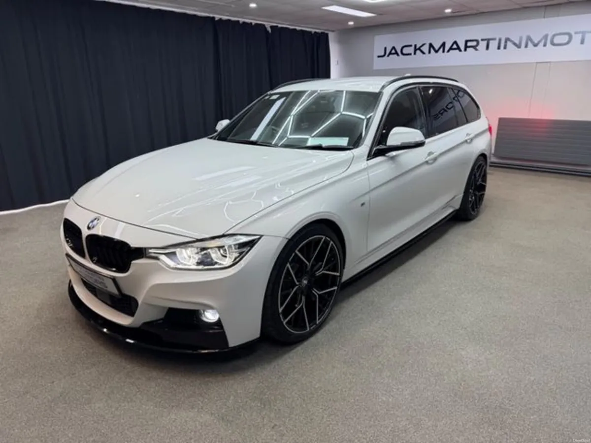 BMW 3-Series 320D Touring - Image 4