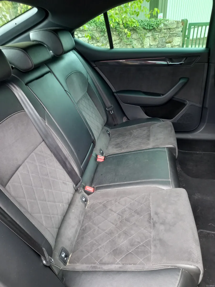 2017 Skoda Superb 2L Diesel - Image 3