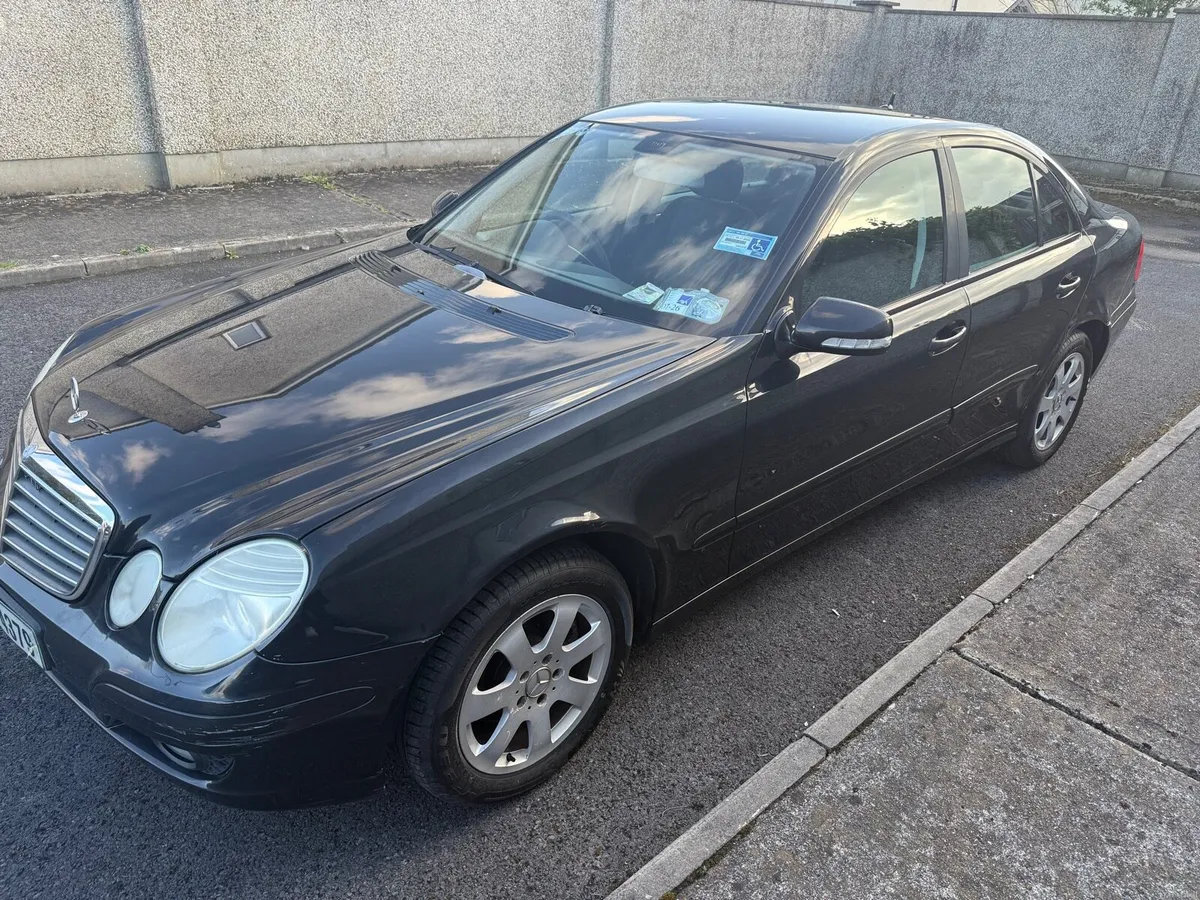Mercedes Benz E-Class - Image 3