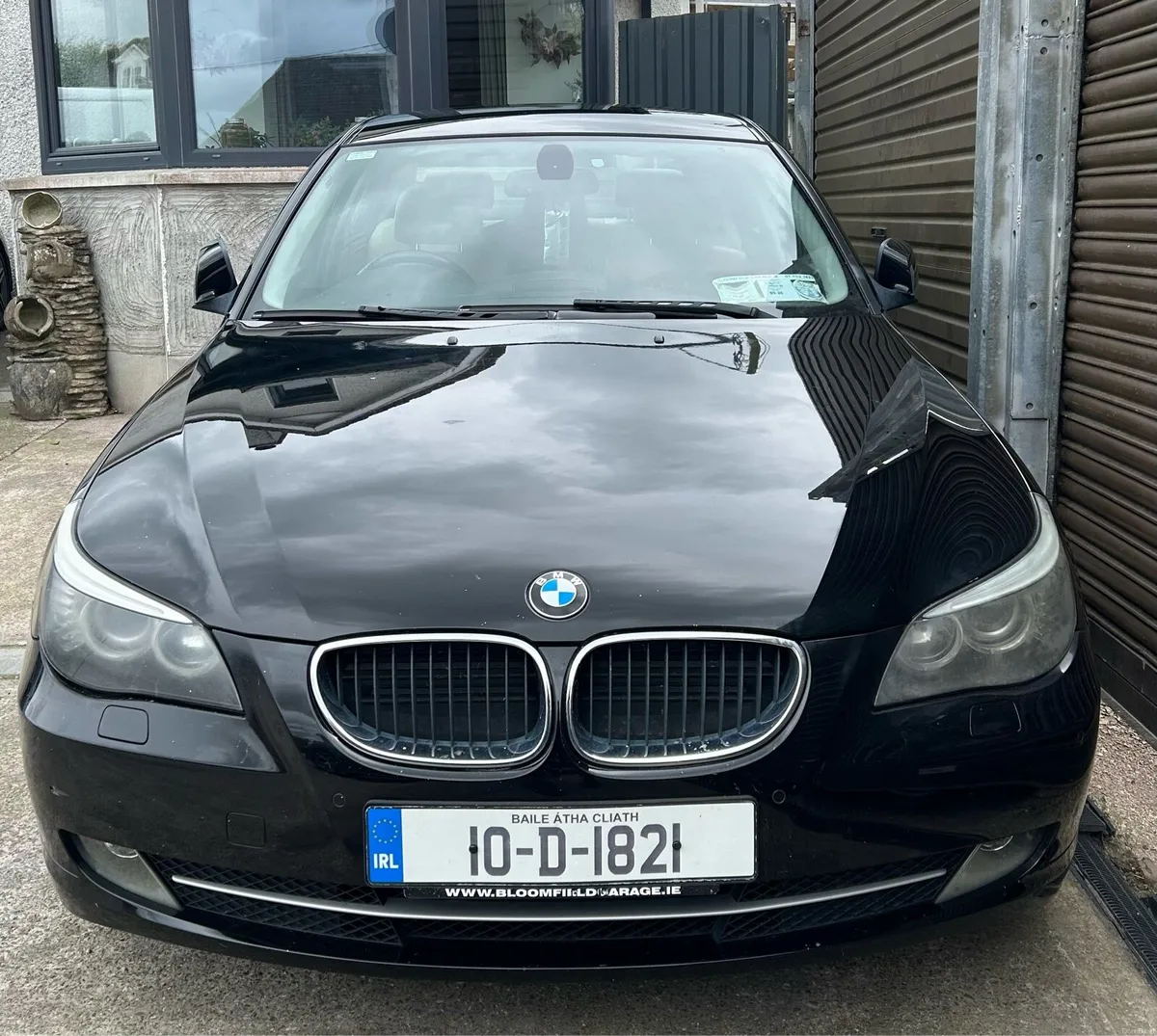 BMW 520d Business - Image 1