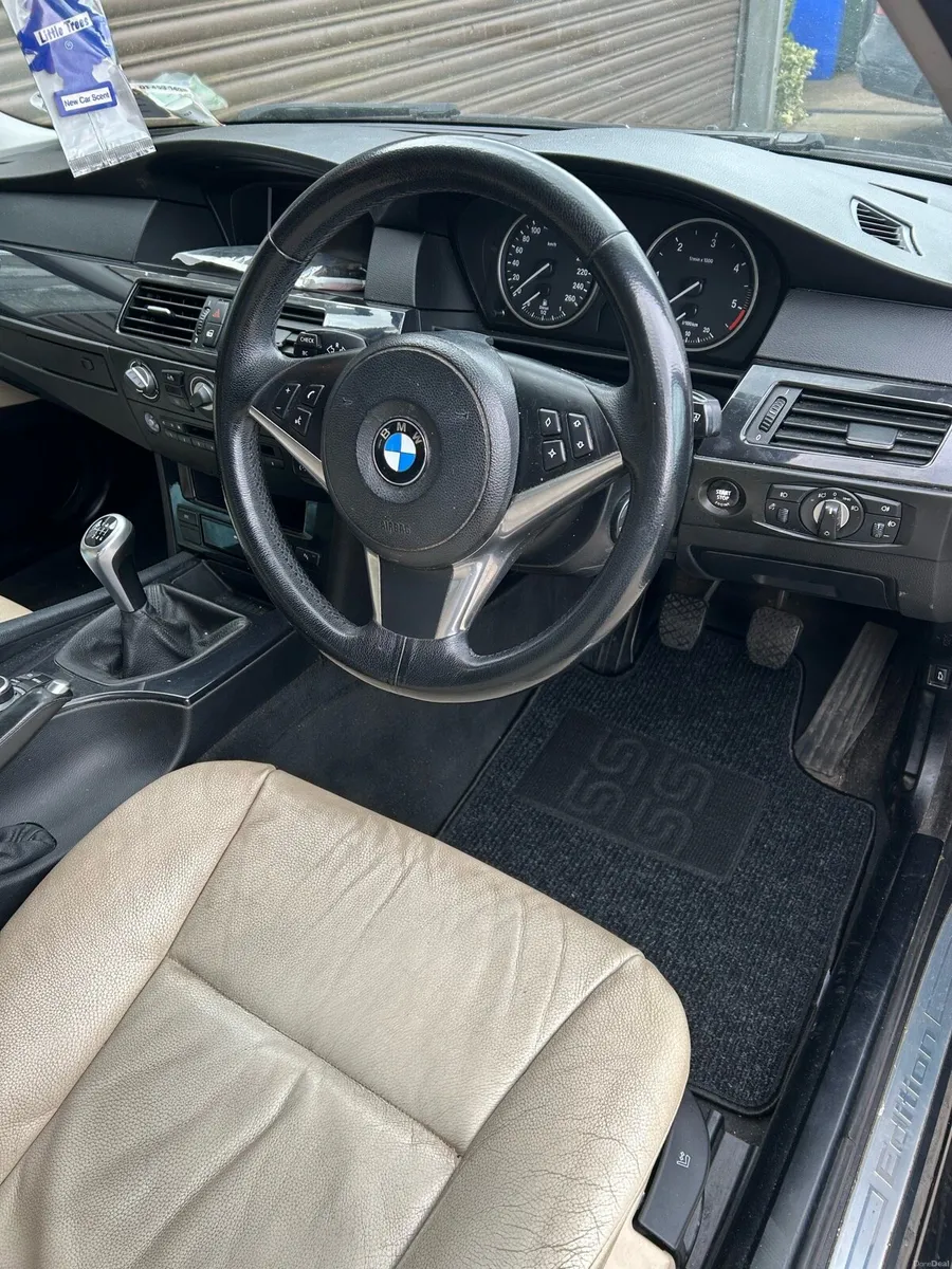 BMW 520d Business - Image 4