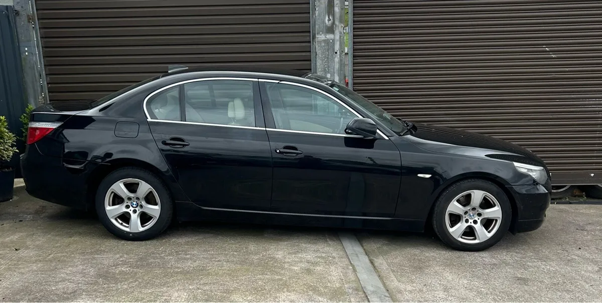 BMW 520d Business - Image 3