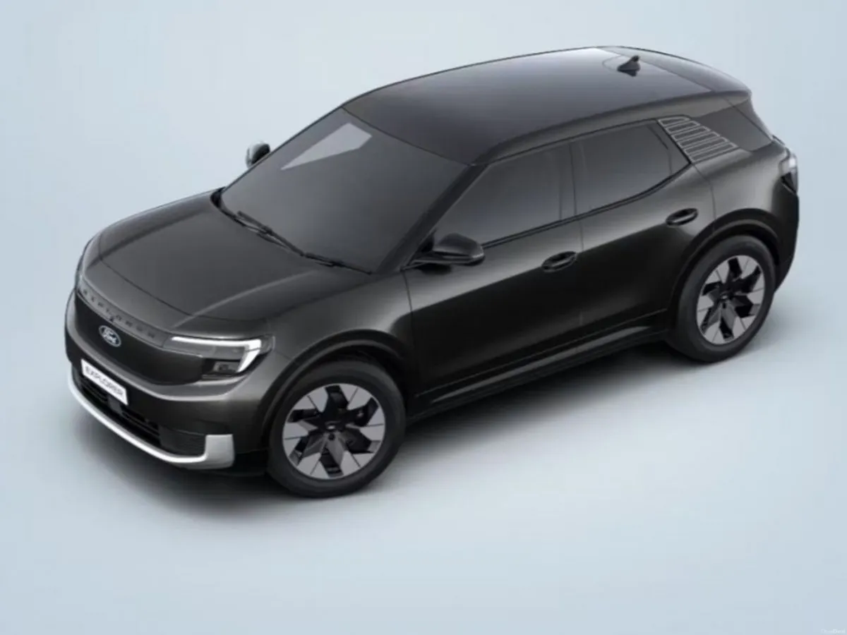 Ford Explorer Premium 77kWh Extended Range - Image 3