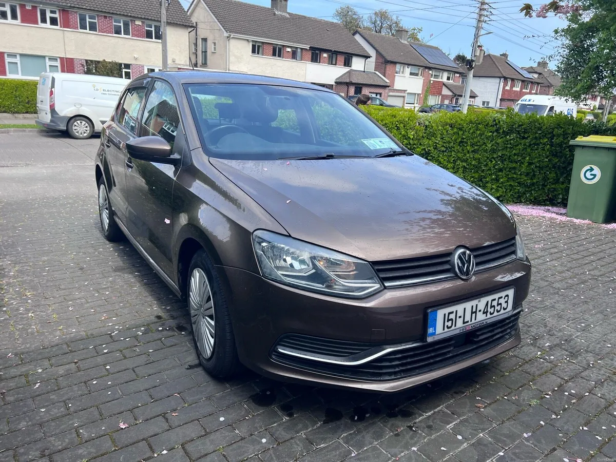 Polo 2015 (very low mileage) Automatic - Image 1