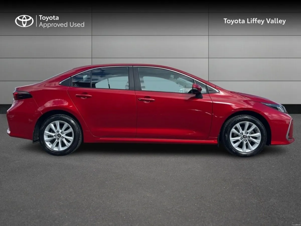 Toyota Corolla COROLLA LUNA SALOON - Image 3