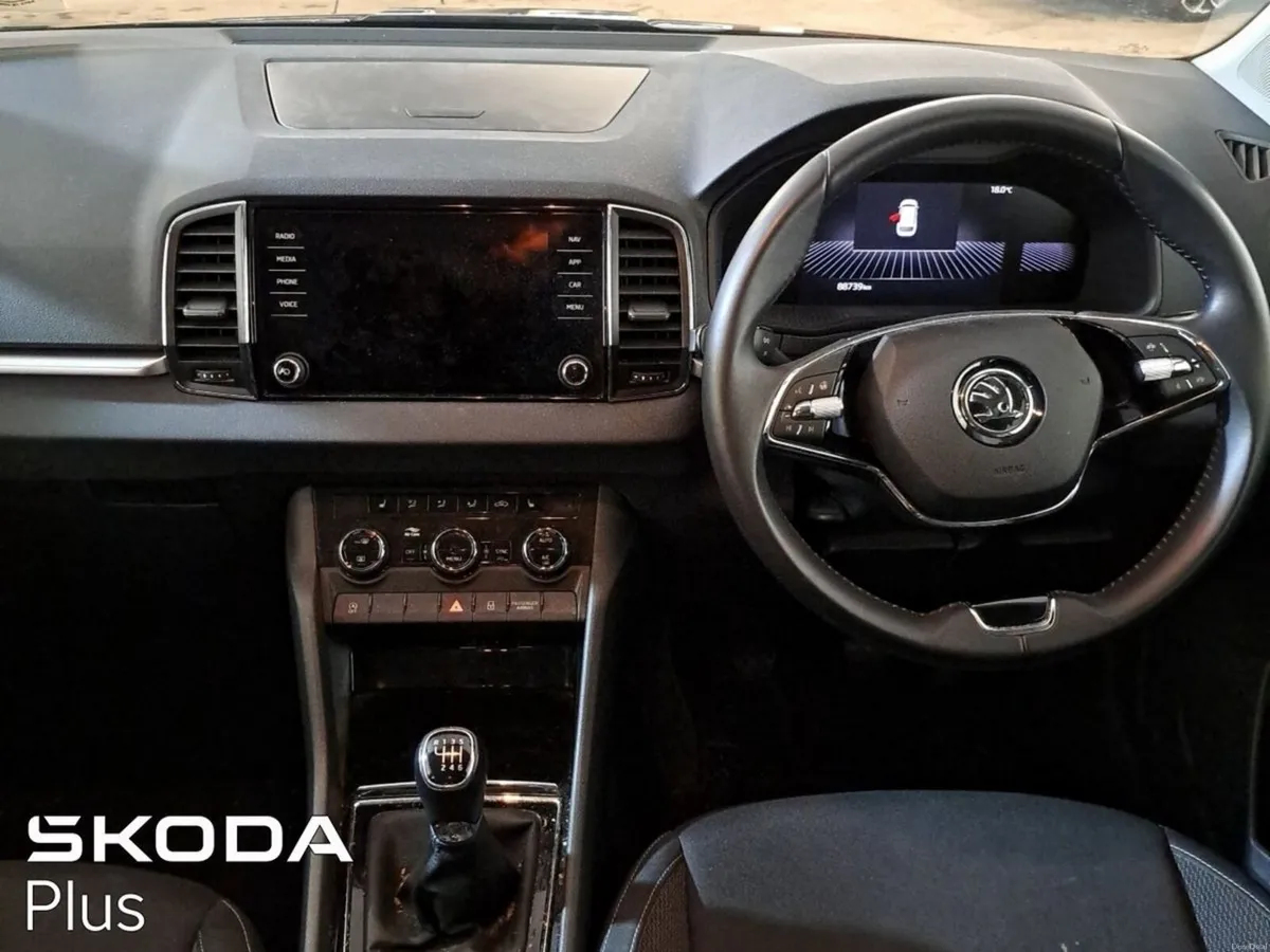 Skoda Karoq MAY MADNESS WAS €29,995 now €27,995 2. - Image 4