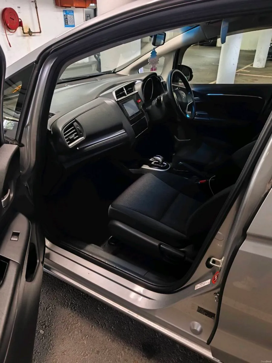 Honda Fit 2014 Automatic Hybrid Very Economical - Image 4