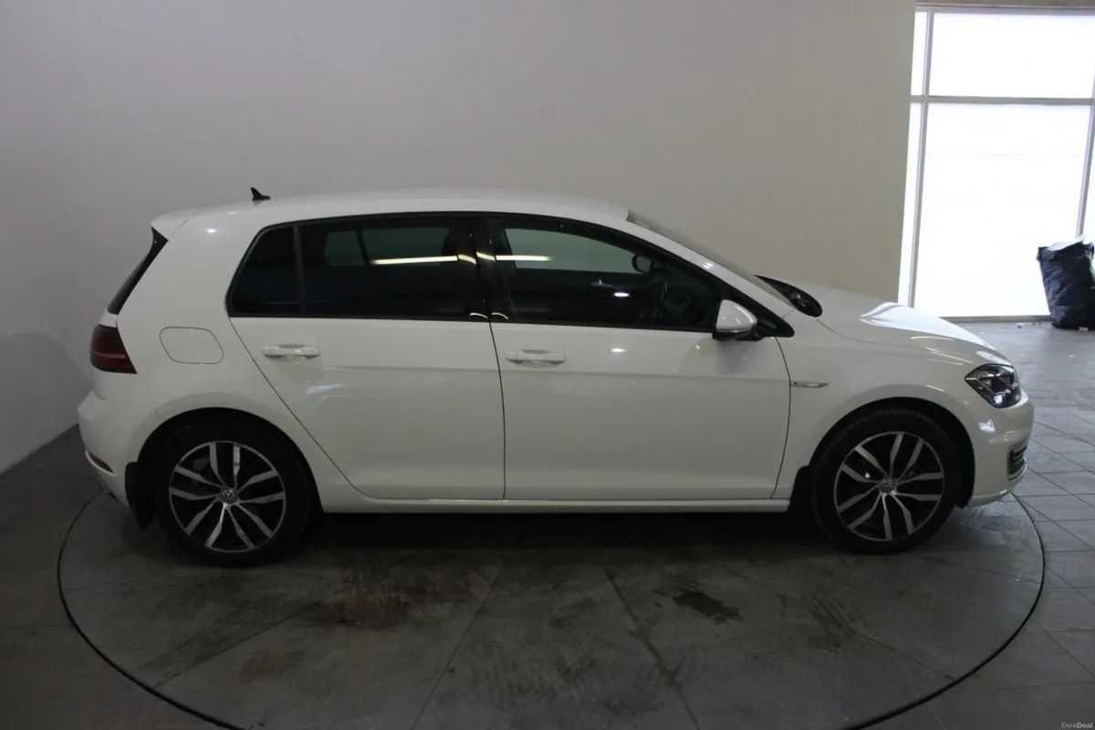 Volkswagen Golf e-GOLF - EE ELECTRIC AUTO - TENDER - Image 3