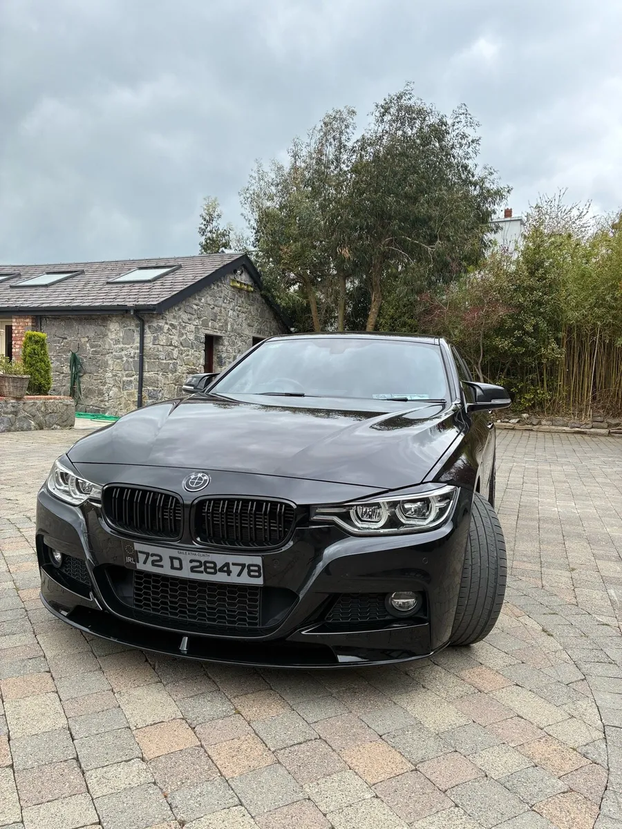 BMW f30 330e 2017 Black - Image 2