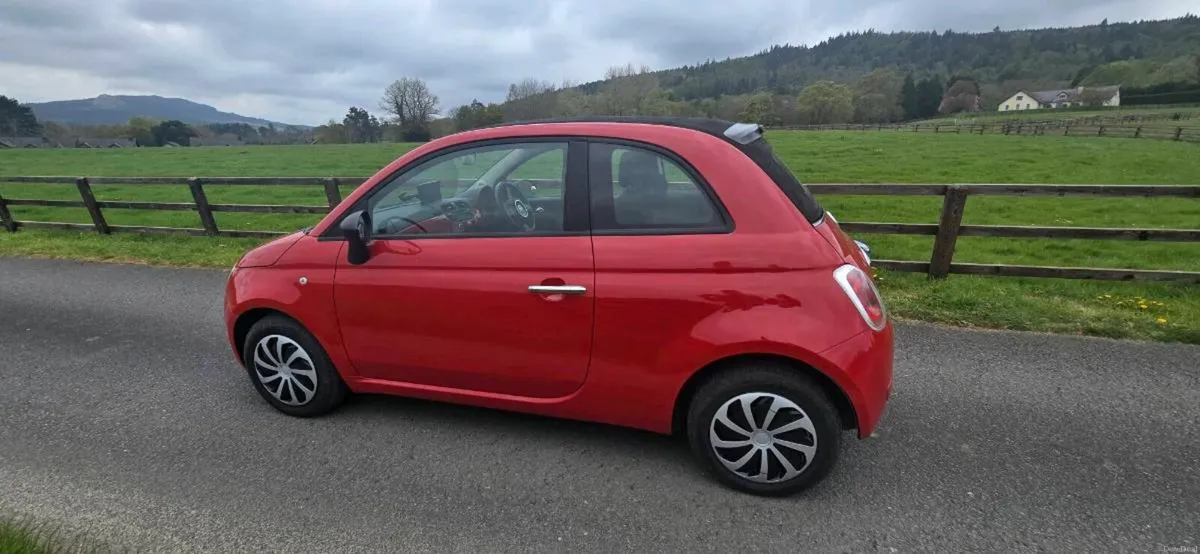 Fiat 500 convertible,  brilliant condition - Image 2