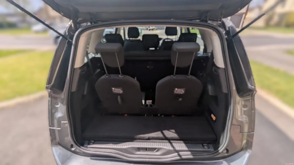 Citroen C4 Grand Picasso 2016 | 7 Seater | NCT 09 - Image 2