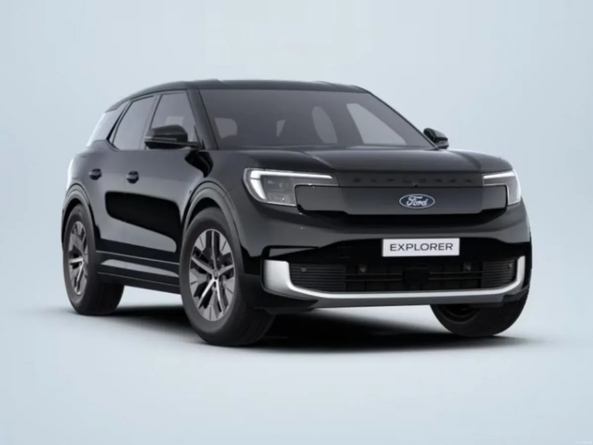 Ford Explorer Select RWD Extended Range - Image 1