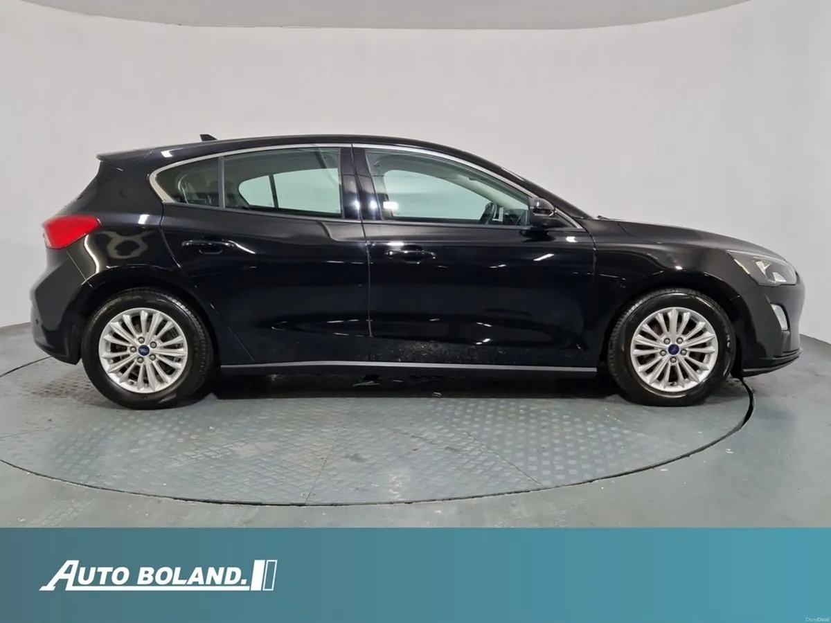Ford Focus 1.5 TDCi 120PS Titanium - Image 2