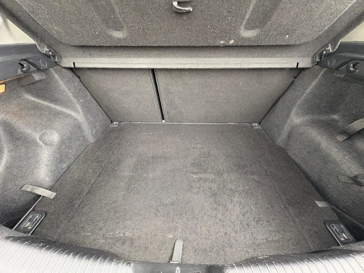 Kia Ceed 2013 - Image 4