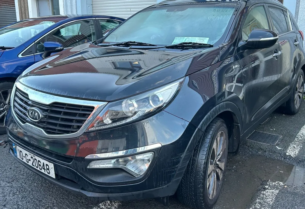 Kia Sportage 2010 - Image 2