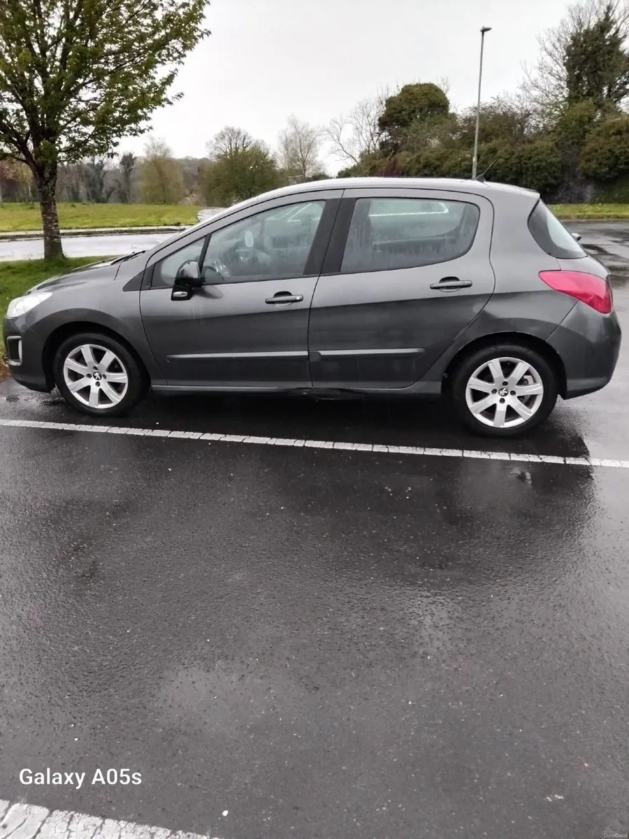 Peugeot 308 2012 - Image 3