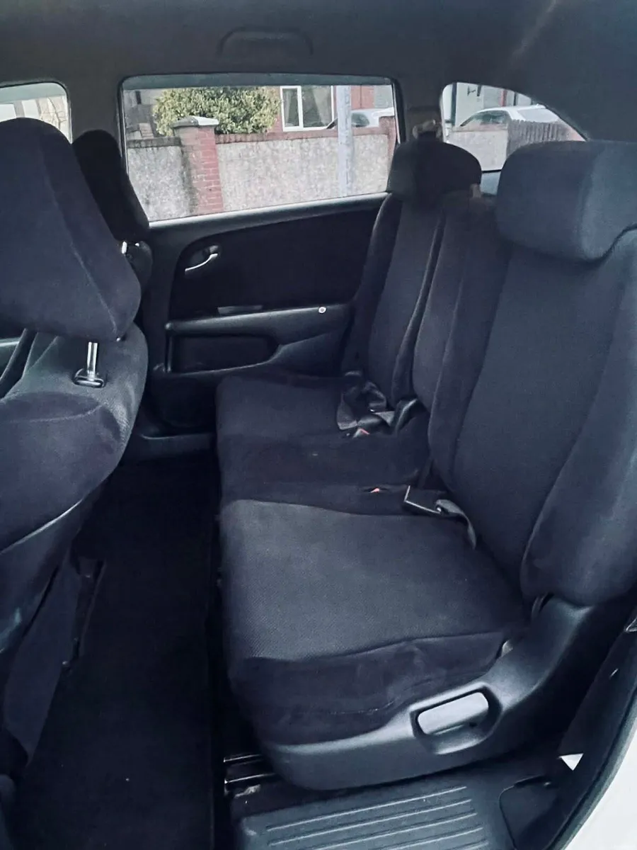 1600€ Honda stream Rsz automatic - Image 4