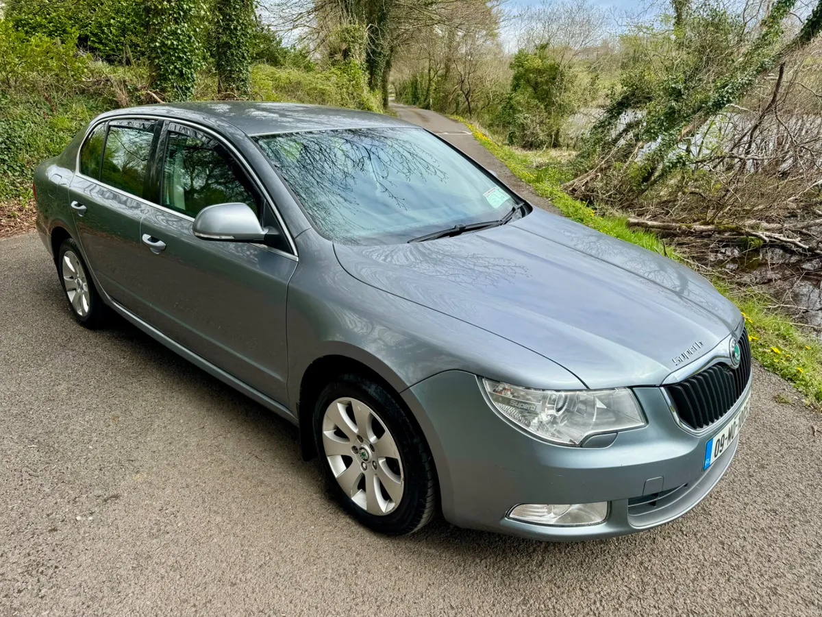 2009 Skoda Superb IRISH REG. - Image 1