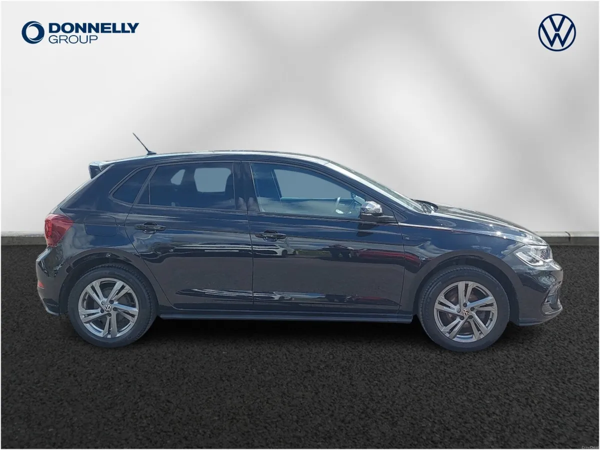 Volkswagen Polo Hatchback R-Line - Image 4