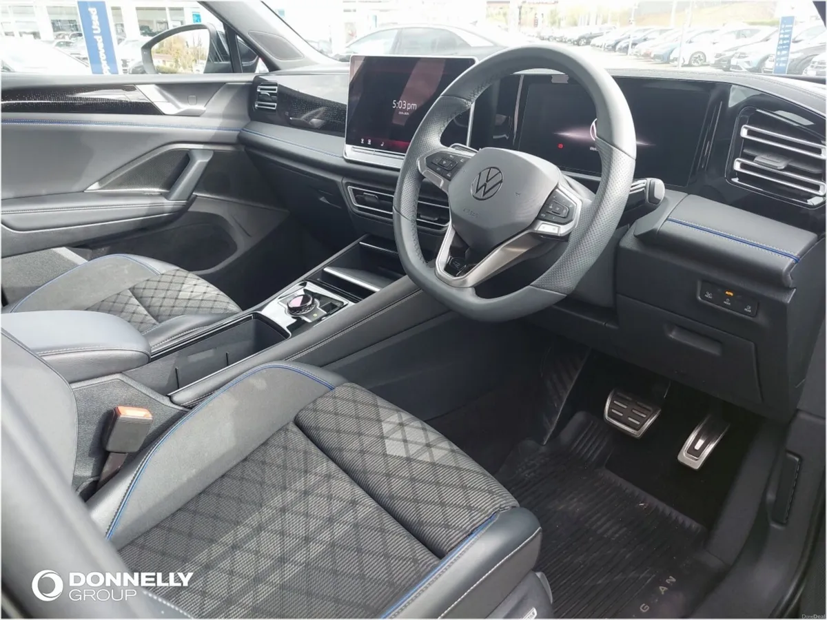 Volkswagen Tiguan Diesel Estate R-Line - Image 6