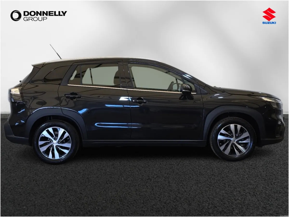 Suzuki S-Cross Hatchback Ultra - Image 3