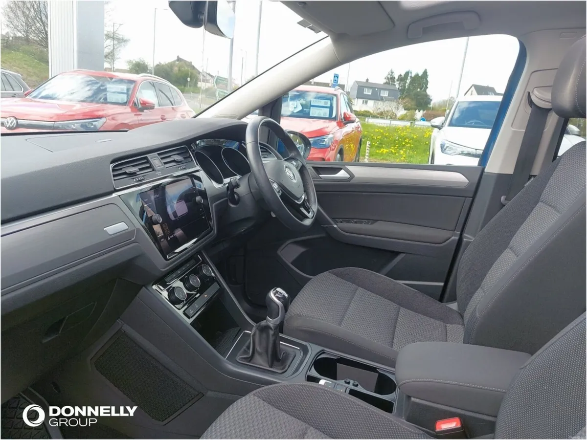 Volkswagen Touran Diesel Estate SE Family - Image 2
