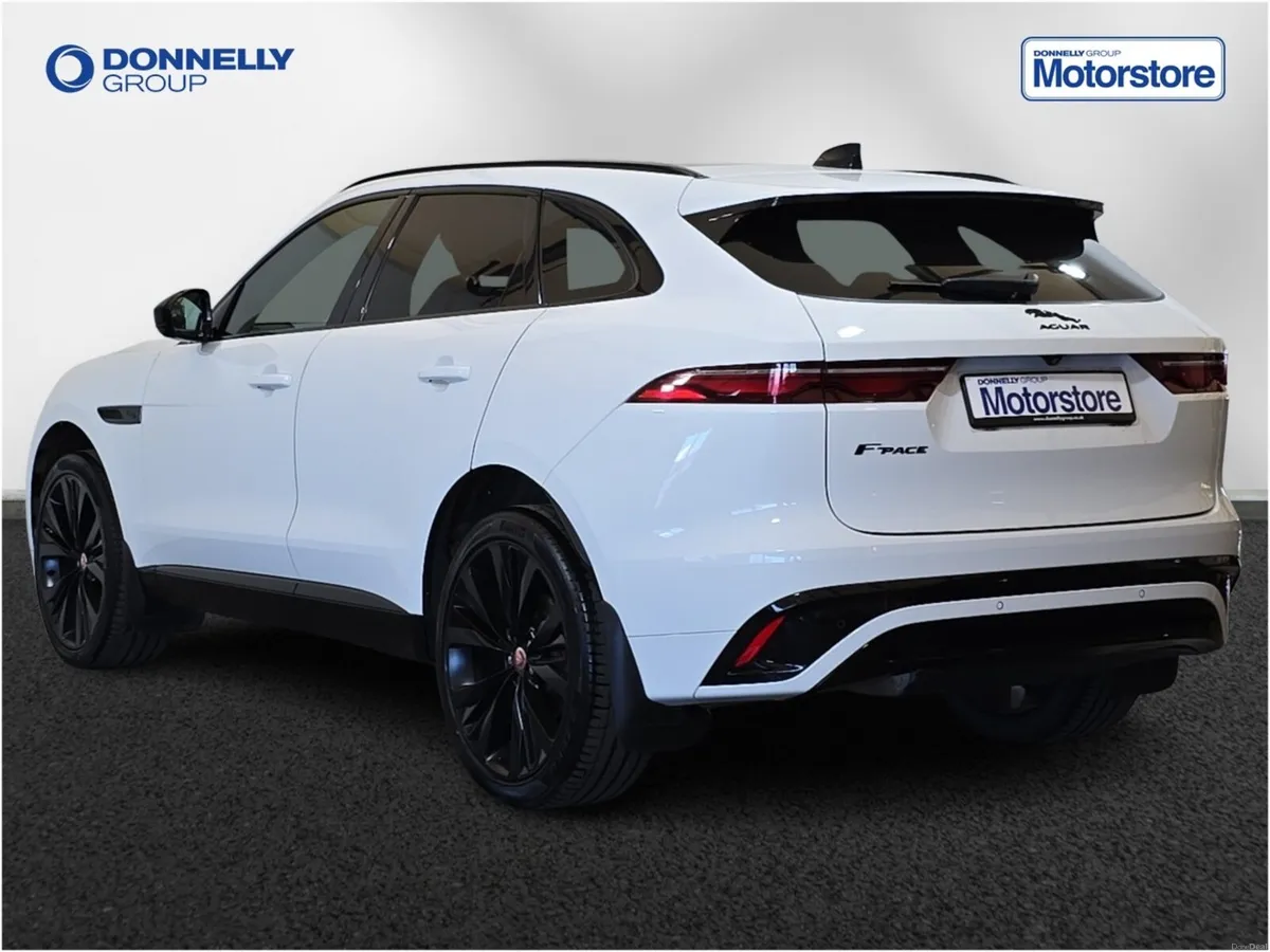 Jaguar F-pace F-Pace Estate Special Editions R-Dyn - Image 2