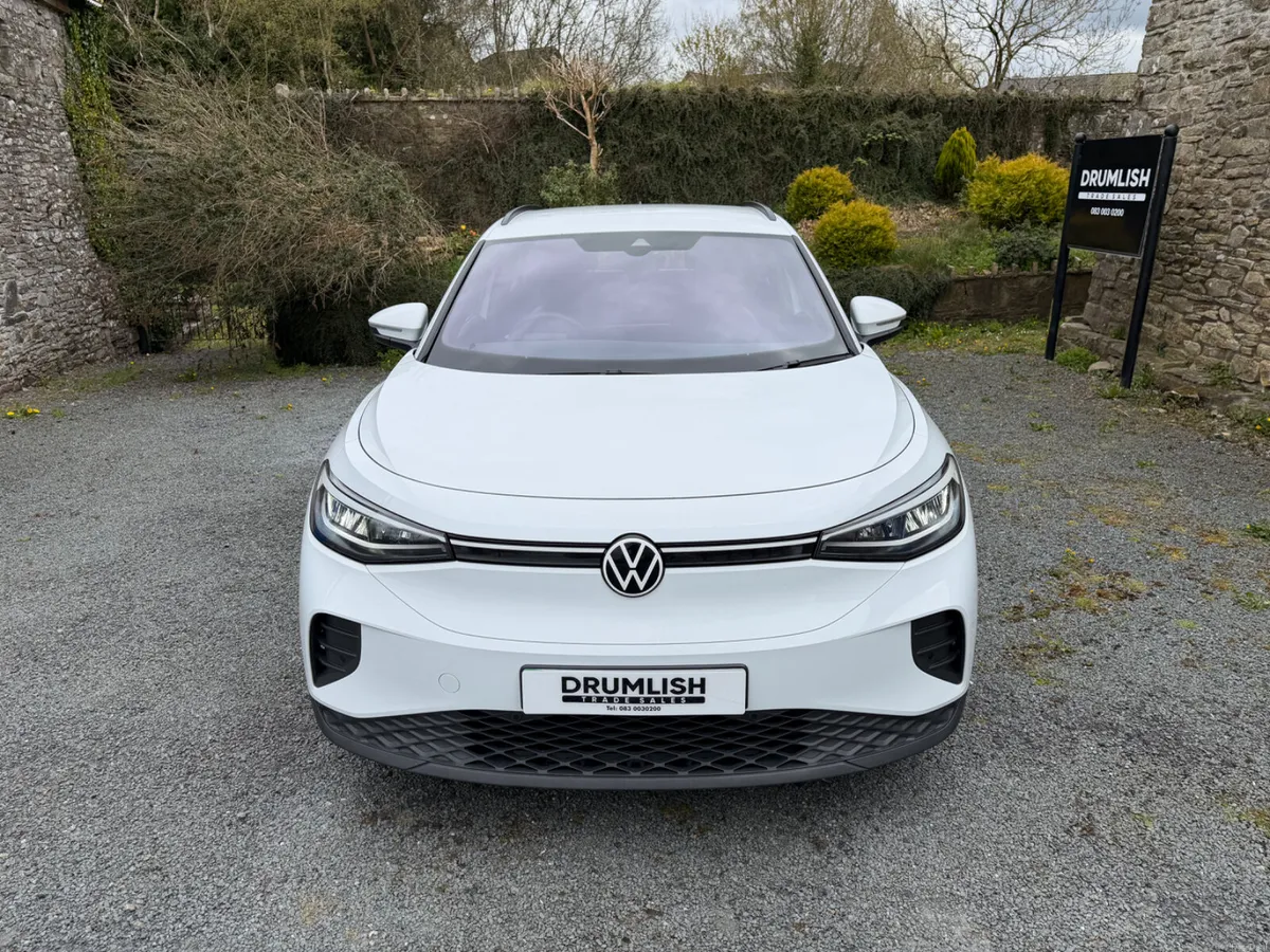2023 Volkswagen ID.4 Pro Life 77KWH 43,000 KMS - Image 3